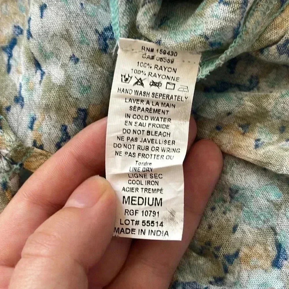 Elan Floral Spring Top - Picture 7 of 9